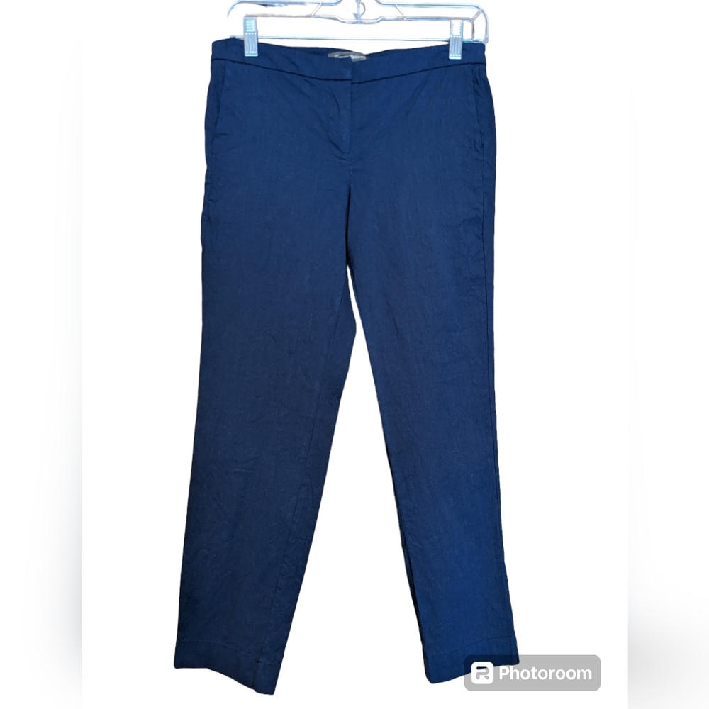 Tommy Bahama Women's Linen Blend Crop Stretchy Slacks. Navy. sz 2